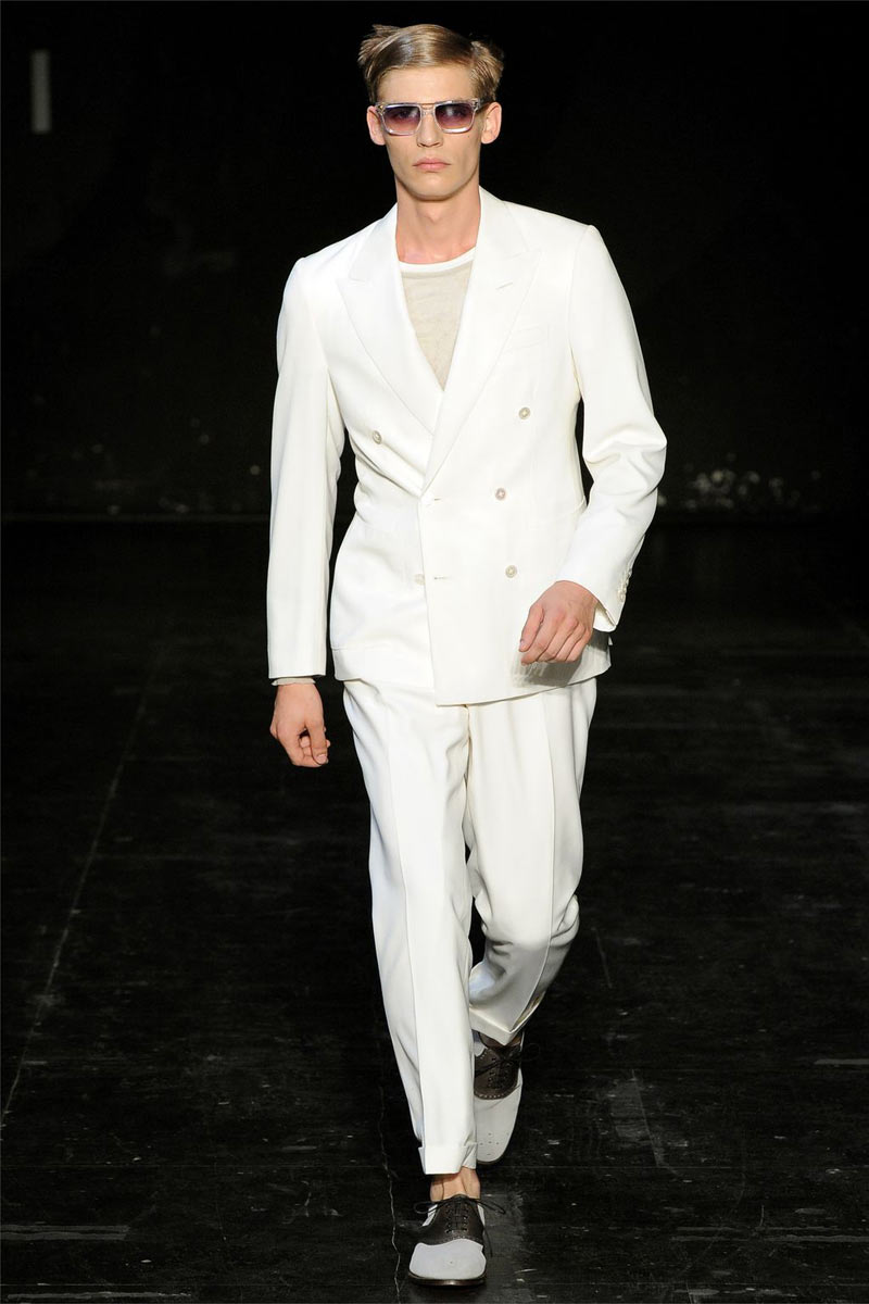 Hardy Amies Men's RTW Spring 2013